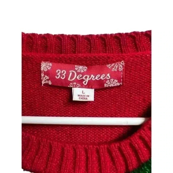 33 Degrees Christmas Sweater‎ - Picture 3 of 10